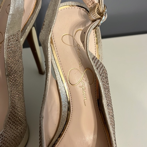 Jessica Simpson gold studded high heel - Picture 2 of 4